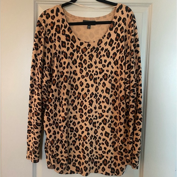 Leopard print sweater - Picture 2 of 3